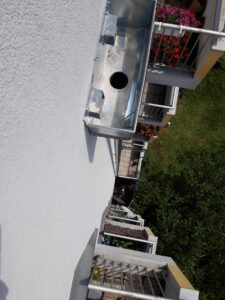 Kurta Konráda 19, svody