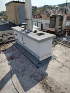 Bělohorská 38, Praha - oprava komínů a krytiny