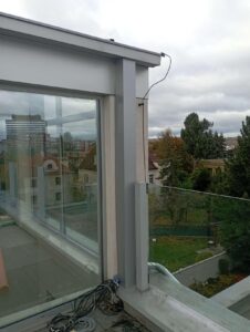 Na Lysině 657_27, Praha - oplechování svodů, oprava oplechování atiky