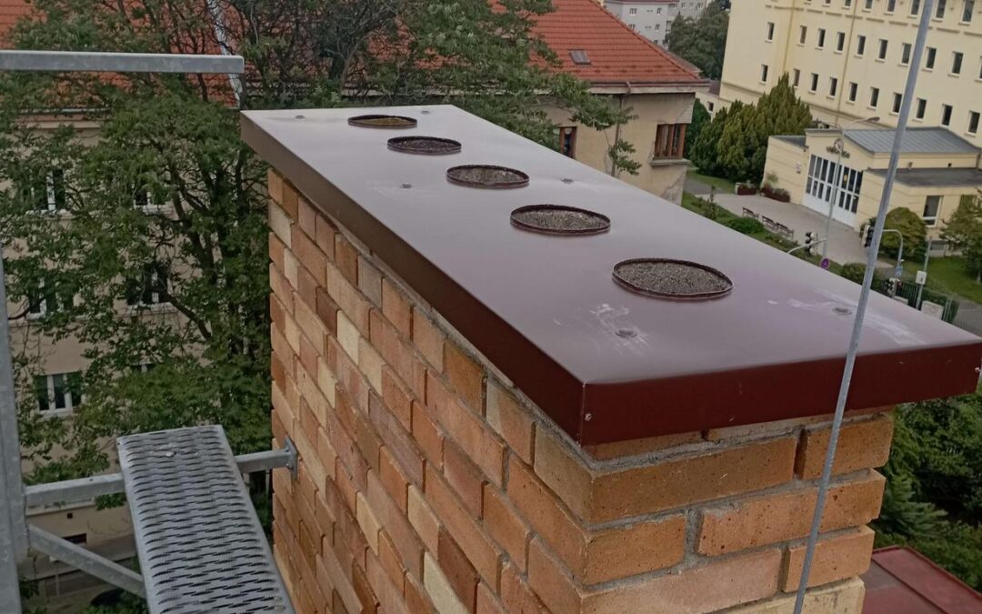 Nad Jezerkou 1075_13, Praha - oplechování komínových hlavic